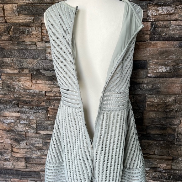 Charlotte Russe Light Green Patterned Mini Dress - Picture 8 of 12